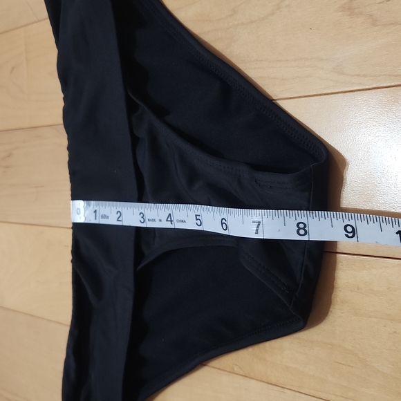 Bikini Bottom - Picture 3 of 5